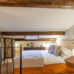 Santarosa Five Senses Apartment Florence